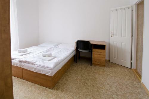 Hostal Z�mek Ra?ice