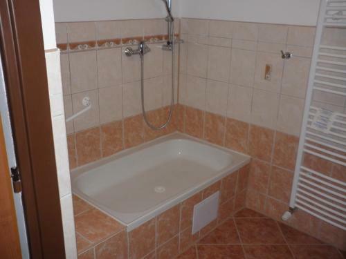 Hostal Penzion Pul?�nsk� Sk�ly