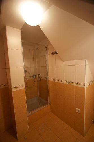 Hostal Farma Basarovi