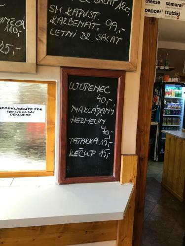 Hostal Zrcadlov� Koza