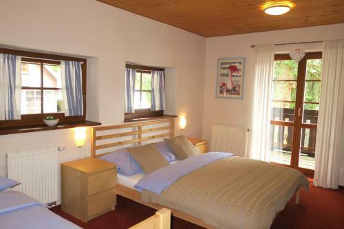Hostal Chalet H?ebenka
