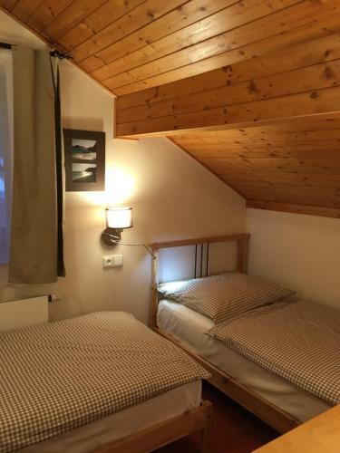 Hostal Chalet H?ebenka