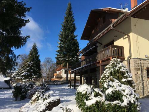 Hostal Chalet H?ebenka