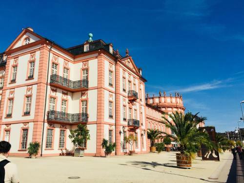 Bed & Breakfast Moderne Wohnung Im Rhein-main-gebiet