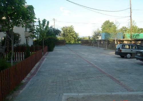 Hostal Apartments Dan Dar