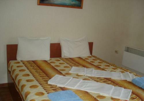 Hostal Apartments Dan Dar