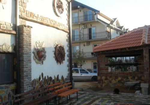 Hostal Apartments Dan Dar