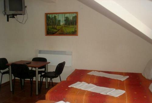 Hostal Apartments Dan Dar