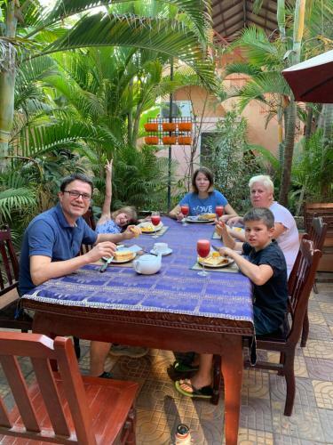 Hostal Villa Koh Dach