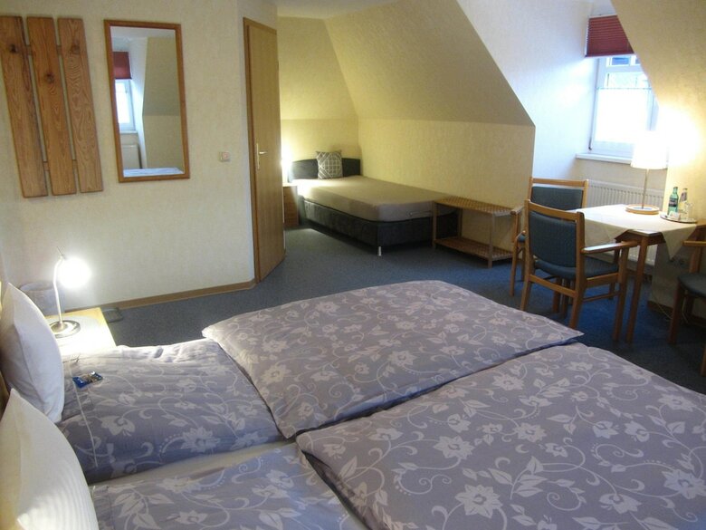 Hostal Gasthaus Zum Lindenwirt