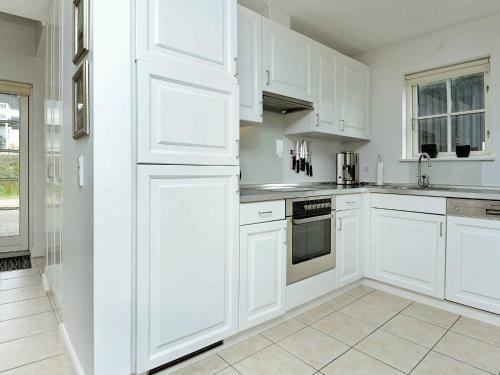 Four-bedroom Holiday Home In Gjern 3