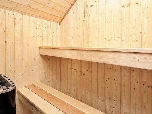 Four-bedroom Holiday Home In Gjern 3