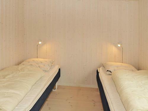 Four-bedroom Holiday Home In Henne 6