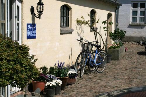 R�dk�rg�rd Bed&breakfast