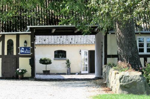 R�dk�rg�rd Bed&breakfast