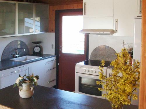 Three-bedroom Holiday Home In Sj�llands Odde 3