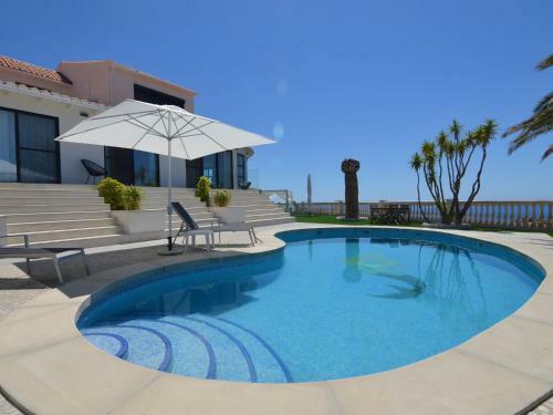 Luxury Villa With Private Pool In Coveta Fuma