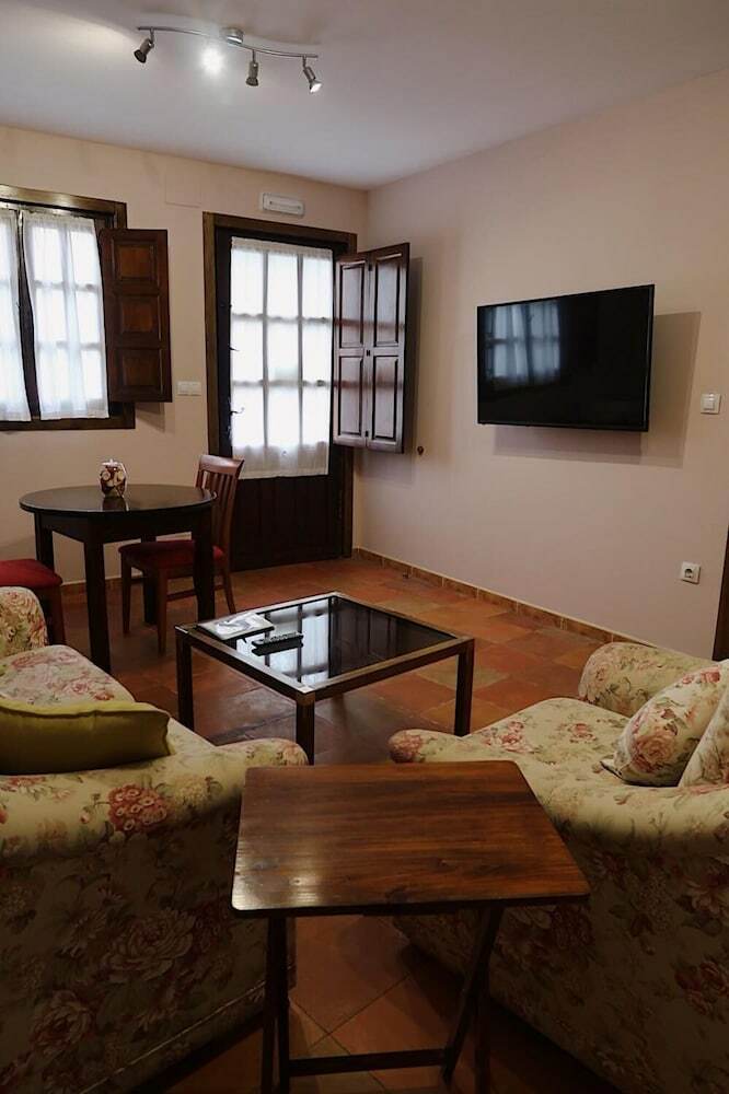 Hostal Posada La Busta