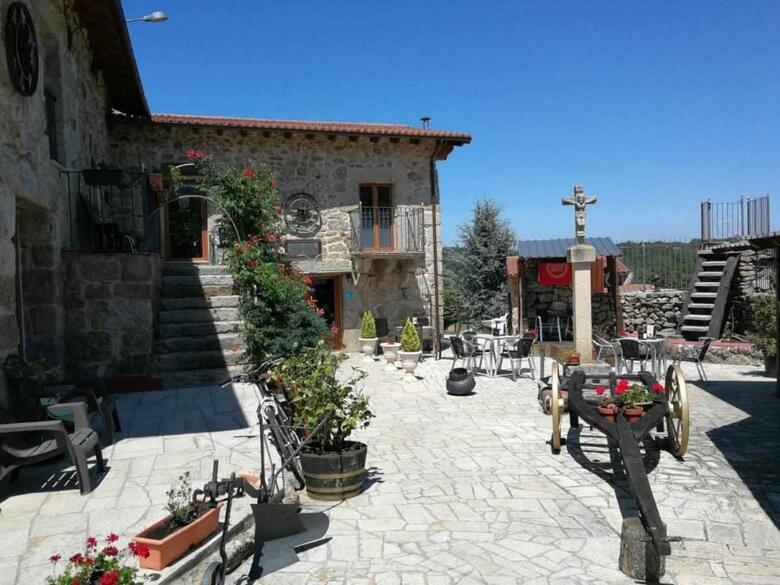 Posada Alc�zar Milmanda