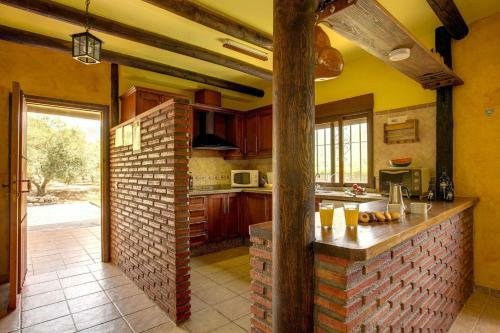 Los Tablones Villa Sleeps 4 Pool Wifi