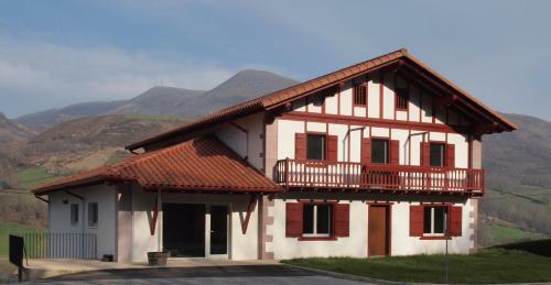 Apartamento Mendialdea Amaiur Bazt�n