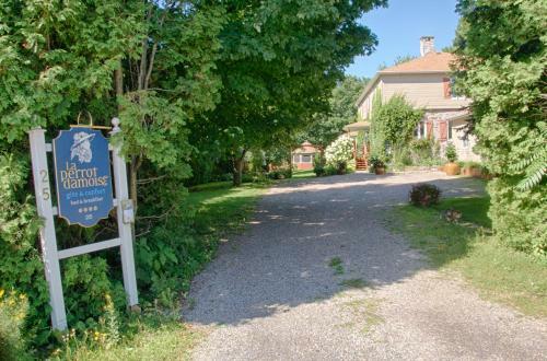 Bed & Breakfast La Perrot Damoise