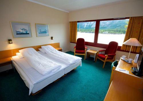 Revsnes Hotel