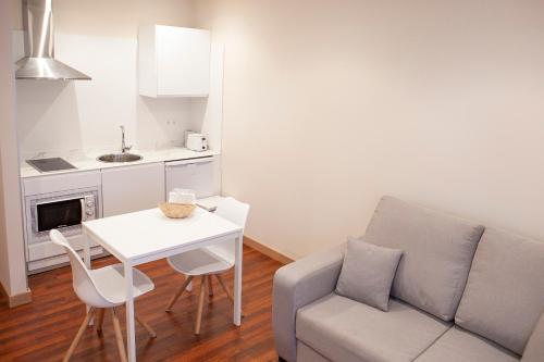 Apartamentos La Canal