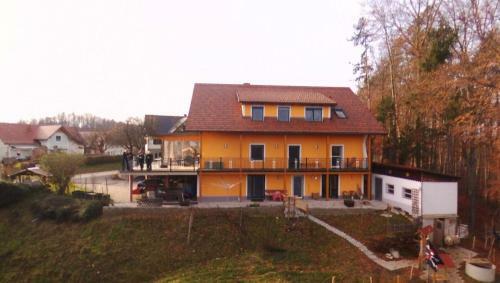 G�stehaus Schmid
