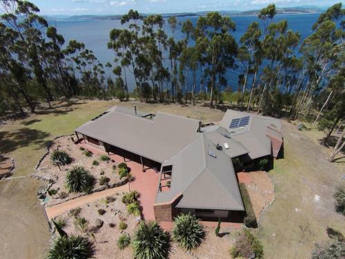 Tinderbox Cliff House