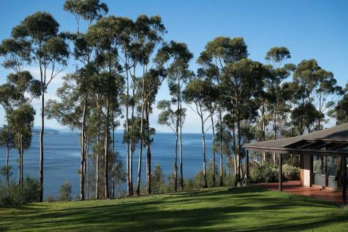 Tinderbox Cliff House