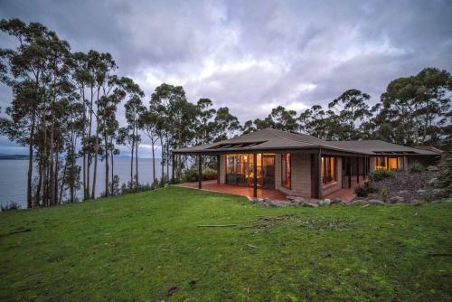 Tinderbox Cliff House