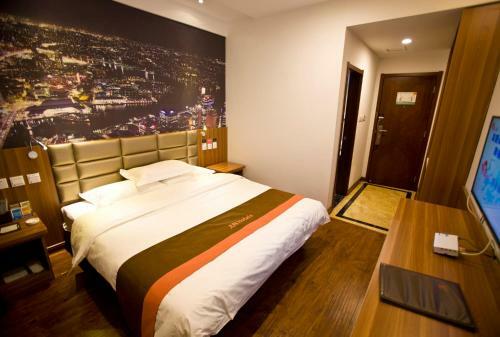 Junyi Hotel Shandong Heze Dongming County Government Building