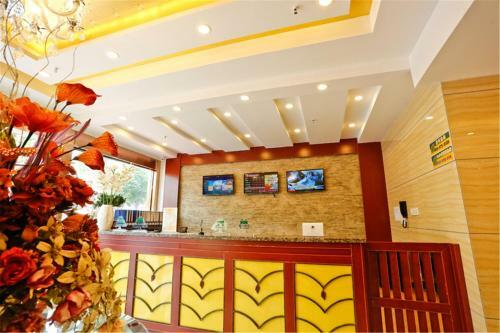 Shell Anhui Chuzhou Dingyuan Bus Station Hotel