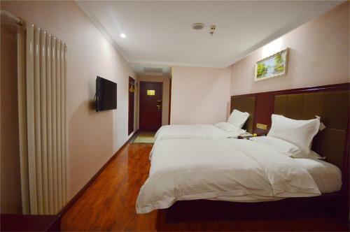 Shell Anhui Chuzhou Dingyuan Bus Station Hotel