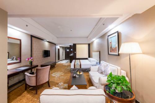 Ulanhot Xing'anmeng Country Garden Phoenix Hotel