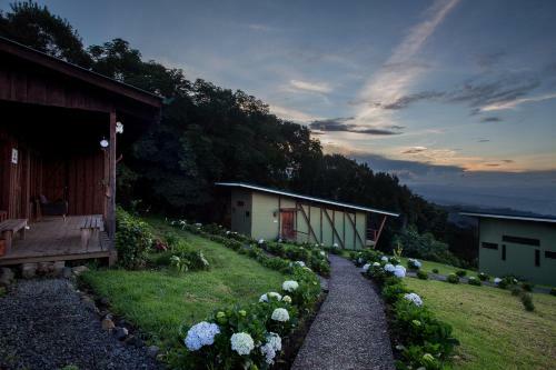 Chayote Lodge