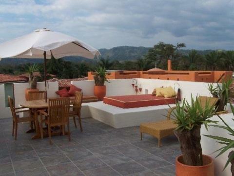 6 Bedroom House With Ocean Views Hermosa Palms #110