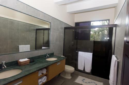 6 Bedroom House With Ocean Views Hermosa Palms #110