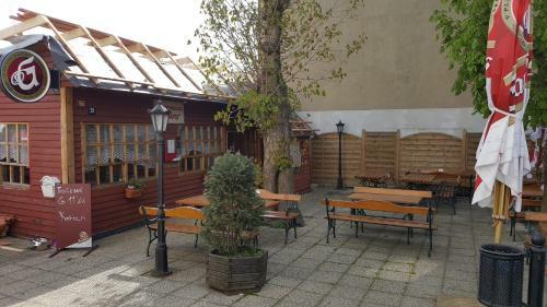 Hostal Restaurace U Marty