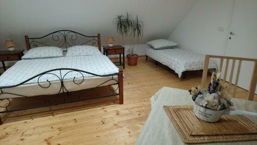 Forest Romantic Apartment Brdy