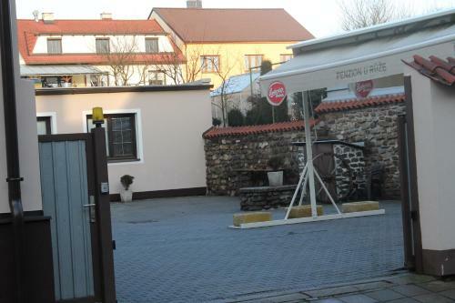Hostal Penzion U R??e