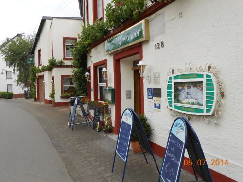 Weinhaus Hotel Zum Josefshof