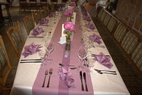 Weinhaus Hotel Zum Josefshof
