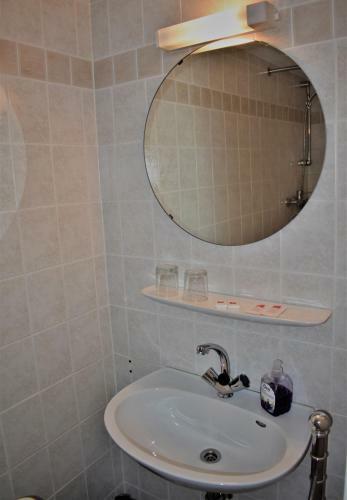Hotel Bad Bruckhaus / Viaschweiz