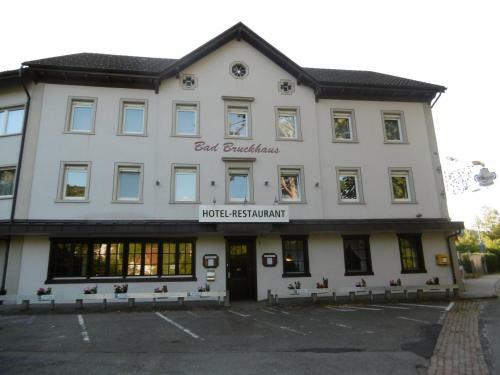 Hotel Bad Bruckhaus / Viaschweiz
