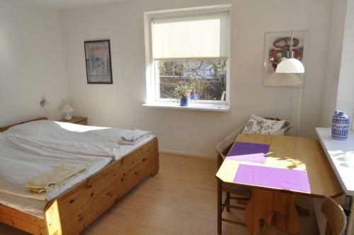 Hostal Guesthouse H�jland