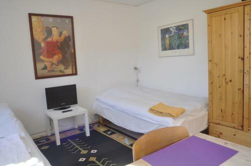Hostal Guesthouse H�jland