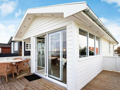 Two-bedroom Holiday Home In Otterup 8