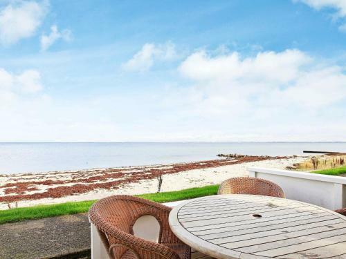 Two-bedroom Holiday Home In Otterup 8